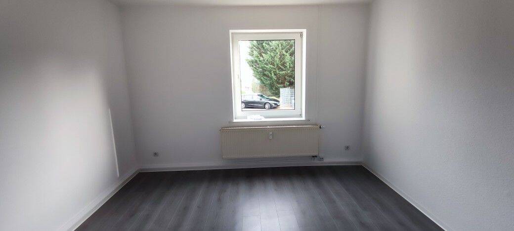 Etagenwohnung Brandenburg an der Havel Görden - 2 Zimmer, 45 m&sup2;, 375&euro; | Angebot:26841876