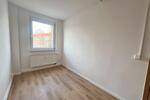 Etagenwohnung Riesa - 3 Zimmer, 61 m&sup2;, 450&euro; | Angebot:24987014