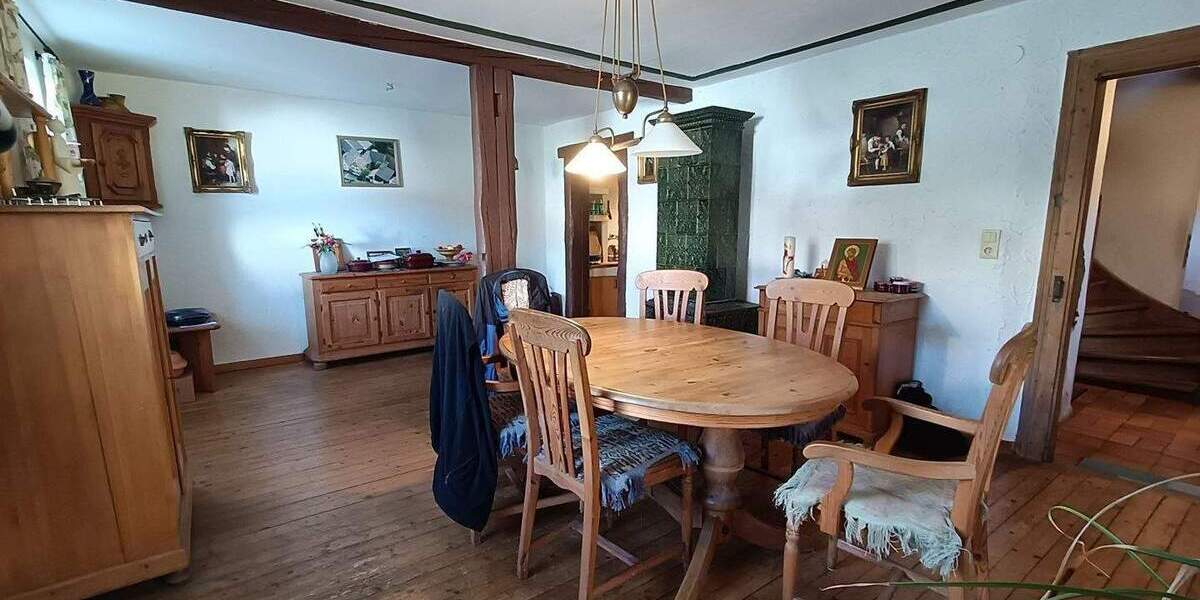 Mehrfamilienhaus, Wohnhaus Endingen Amoltern - 6 Zimmer, 200 m&sup2;, 375.000&euro; | Angebot:24435552