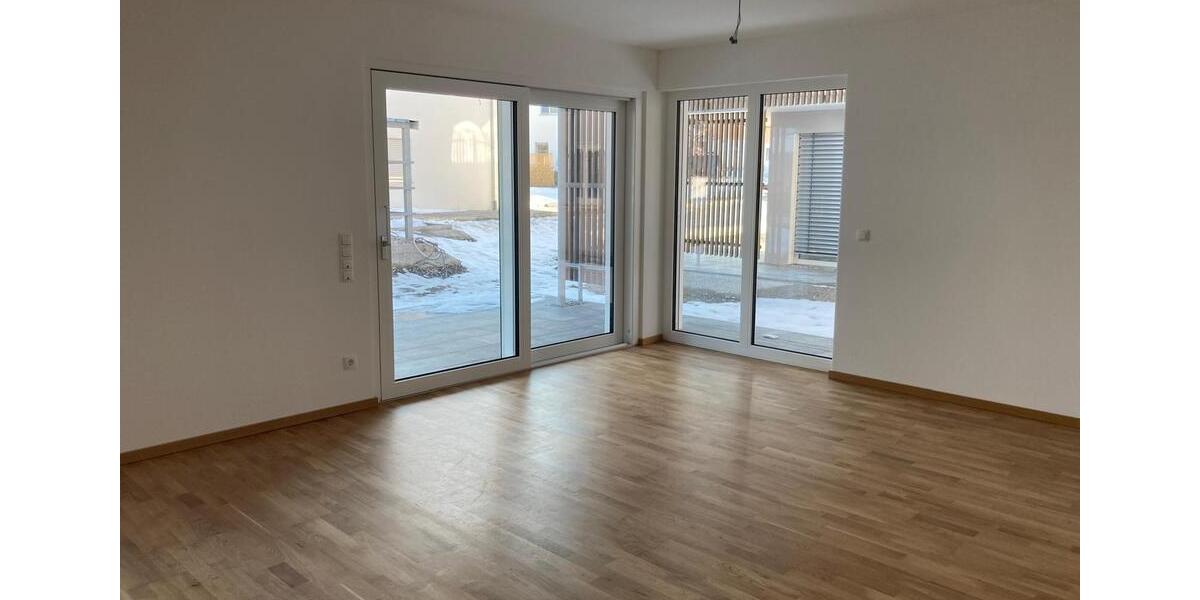 Erdgeschoßwohnung Wertach - 3 Zimmer, 84 m&sup2;, 1.025&euro; | Angebot:26341977