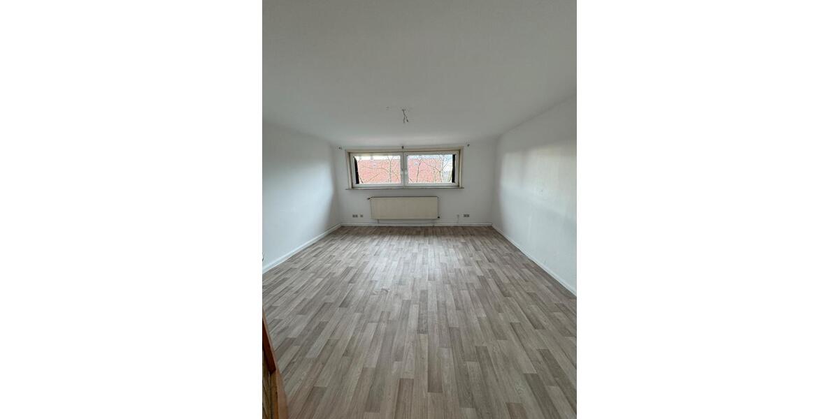 Etagenwohnung Uelzen - 2 Zimmer, 340&euro; | Angebot:23314395