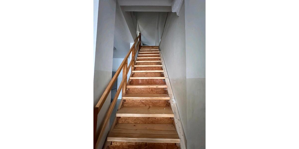 Einfamilienhaus Lalendorf - 6 Zimmer, 150 m&sup2;, 110.000&euro; | Angebot:27085130