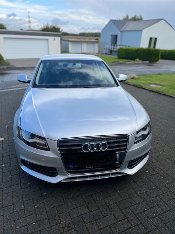 Audi A4 110.000 km 7.200 € Bielefeld 33699