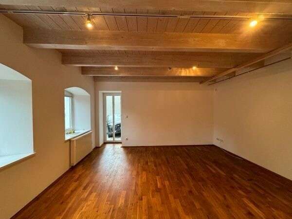 Haus zum Mieten in Nittendorf Etterzhausen 1.500 € 130 m² 5 zimmer