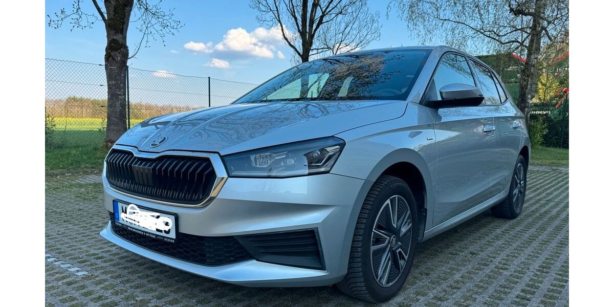 Skoda Fabia 14.025 km 19.999 &euro; Kirchheim 85551