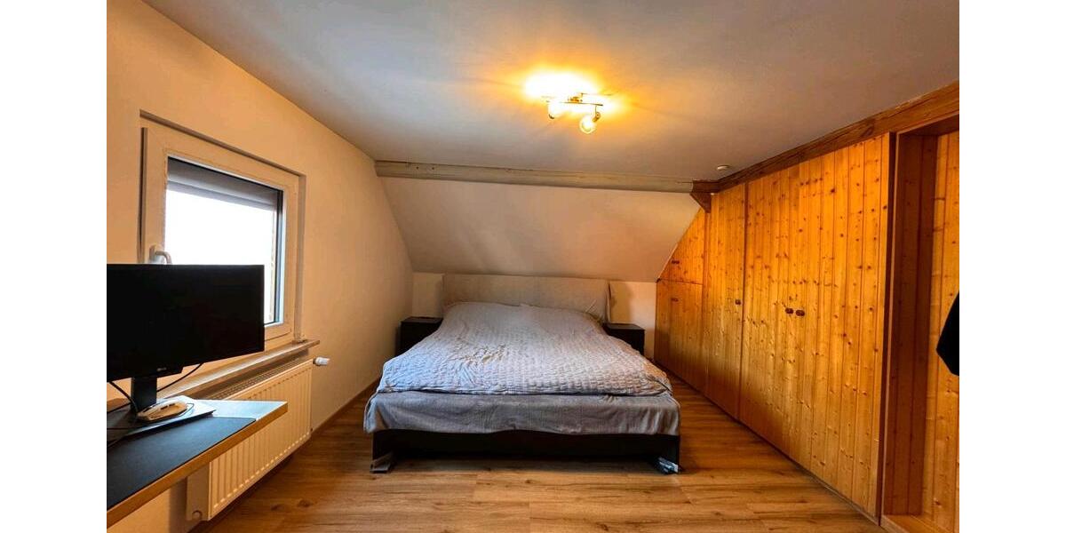 Dachgeschoßwohnung Lauterbach (Hessen) - 2 Zimmer, 60 m&sup2;, 520&euro; | Angebot:26321001