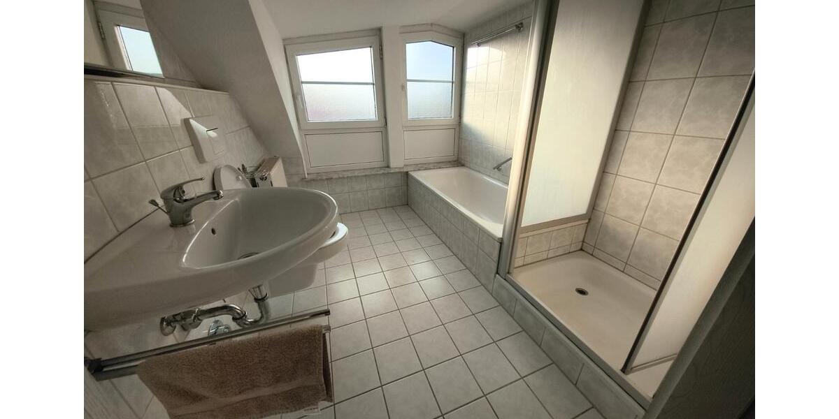 Maisonettenwohnung Rottenburg am Neckar - 3 Zimmer, 96 m&sup2;, 952&euro; | Angebot:26661642