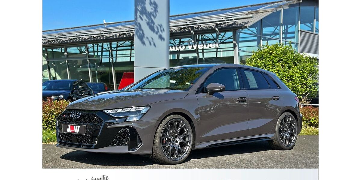 Audi RS3 2.000 km 84.900 &euro; Neubeckum 59269