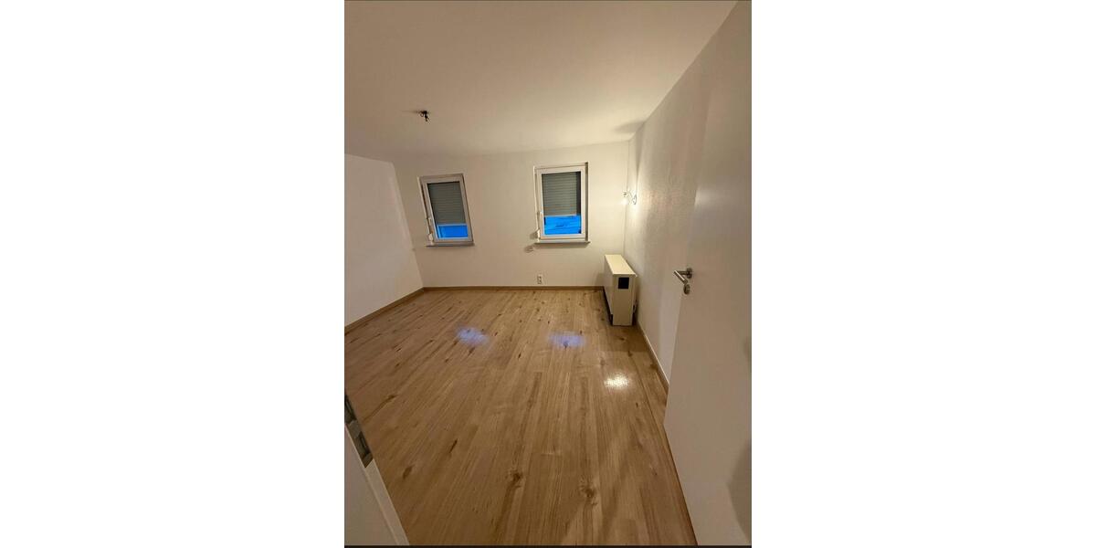 Doppelhaushälfte Balingen - 6 Zimmer, 105 m&sup2;, 900&euro; | Angebot:24744635