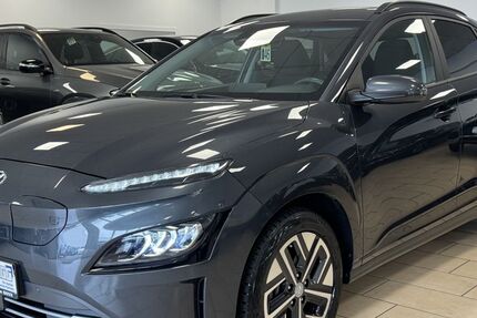 Hyundai KONA 7.987 km 23.400 € Bonn 53227