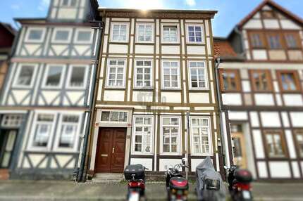 Haus zum Kaufen in Peine 229.000 € 285 m²