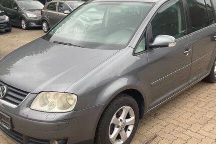 VW Touran 292.731 km 1.690 € Hamburg 21107