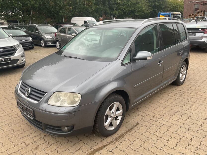 VW Touran 292.731 km 1.690 € Hamburg 21107