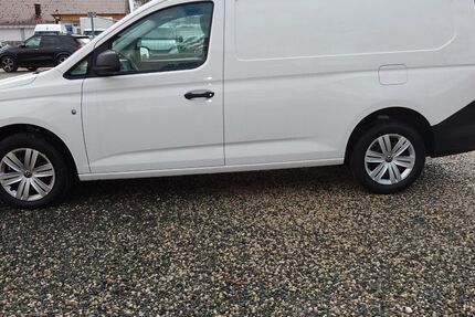 VW Caddy 5.500 km 24.500 &euro; Nürnberg 90431