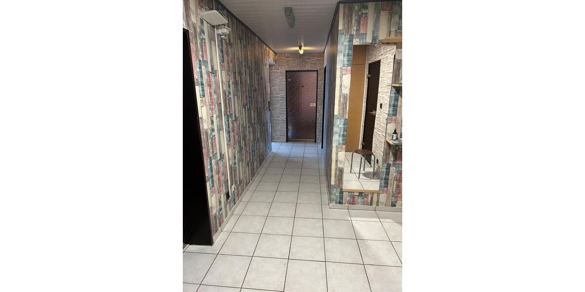 Etagenwohnung Löhne - 4 Zimmer, 90 m&sup2;, 165.000&euro; | Angebot:25942183