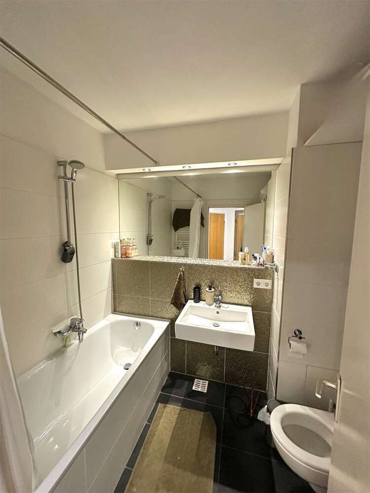 Wohnung zum Kaufen in Berlin 329.900 € 46.7 m²