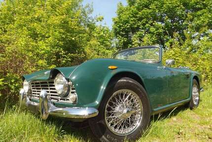 Triumph TR4