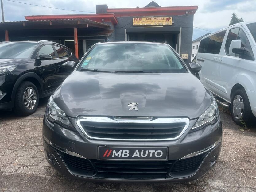 Peugeot 308 243.000 km 5.950 € Saarwellingen 66793