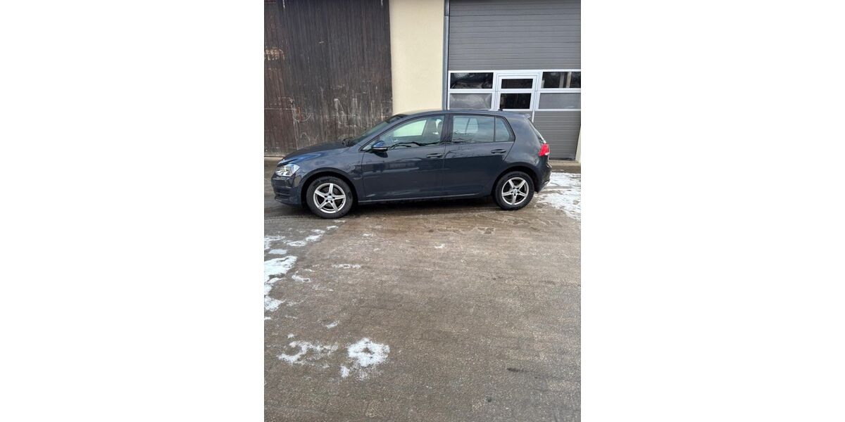VW Golf 156.000 km 10.800 &euro; Treuchtlingen 91757