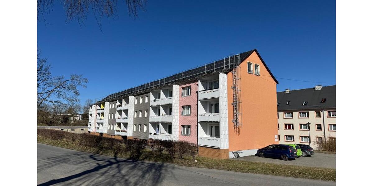 Etagenwohnung Bad Lobenstein - 3 Zimmer, 25 m&sup2;, 175&euro; | Angebot:25236052