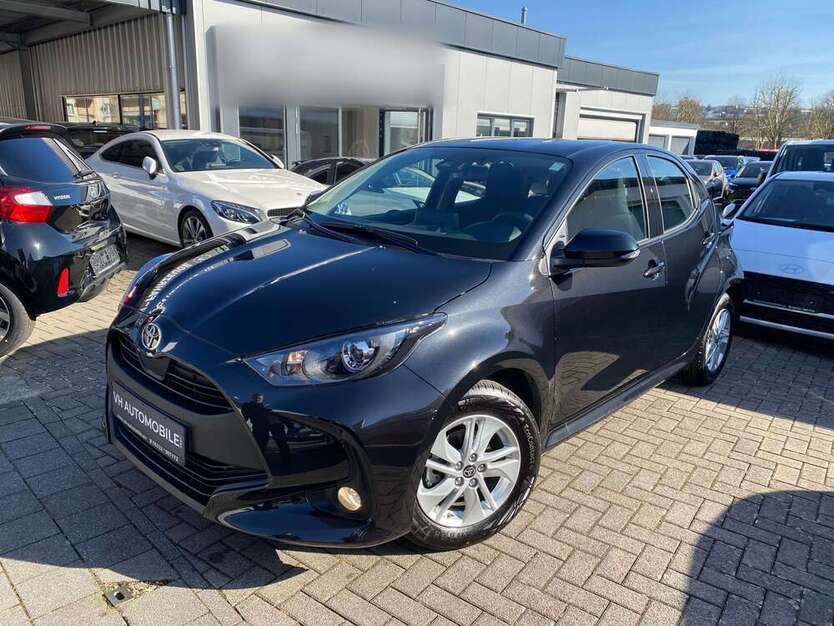 Yaris