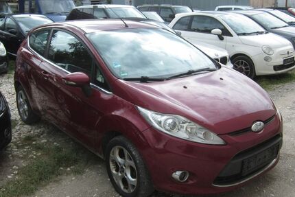 Ford Fiesta 204.000 km 1.600 € Neu-Ulm 89231