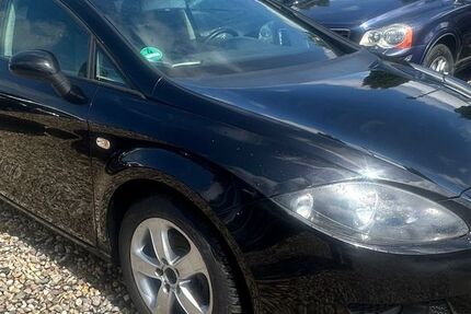 Seat Leon 138.752 km 2.990 &euro; Potsdam Mittelmark / Beelitz 14547