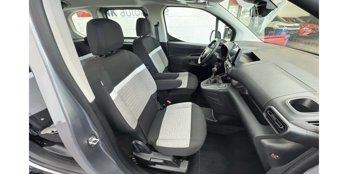 Citroen Berlingo 1.2 Puretech 110 Feel M LED CARPLAY 14.400 km 22.222 &euro; Lich 35423