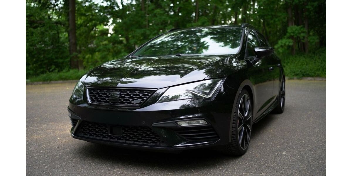Seat Leon 119.400 km 19.300 &euro; Duisburg 47138