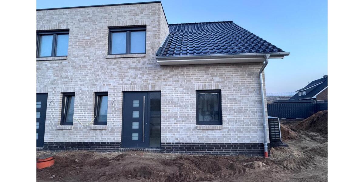 Doppelhaushälfte Verden (Aller) - 4 Zimmer, 125 m&sup2;, 1.400&euro; | Angebot:24719573