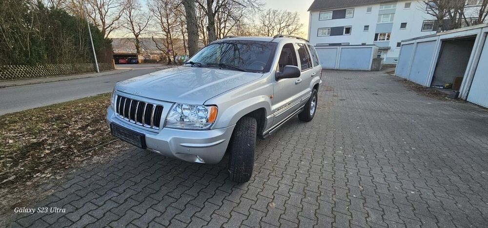 Grand Cherokee
