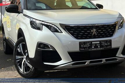 Peugeot 5008 157.316 km 13.990 &euro; Berlin - Pankow 13187
