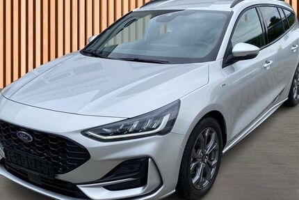 Ford Focus 10.530 km 23.980 € Dresden 01328