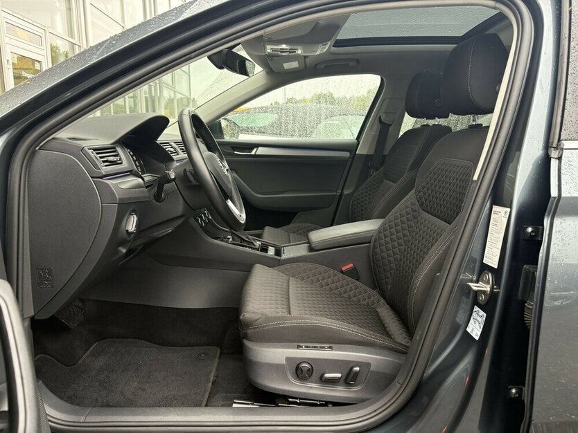 Skoda Superb 2.0 TSI STYLE/4x4/PANO/KAMERA/MEMORY/DAB 145.673 km 21.900 € Villingen-Schwenningen 78054