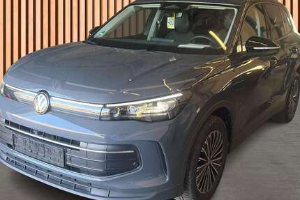 VW Tiguan 25.349 km 33.890 &euro; Dresden/Weißig 01328