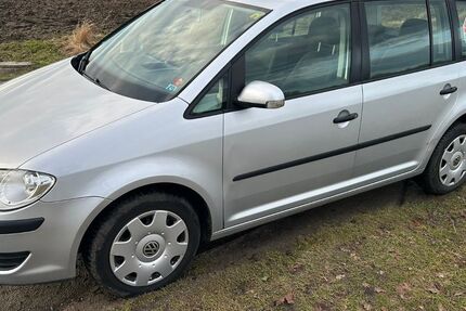 VW Touran 326.599 km 1.900 &euro; Fiefbergen 24217