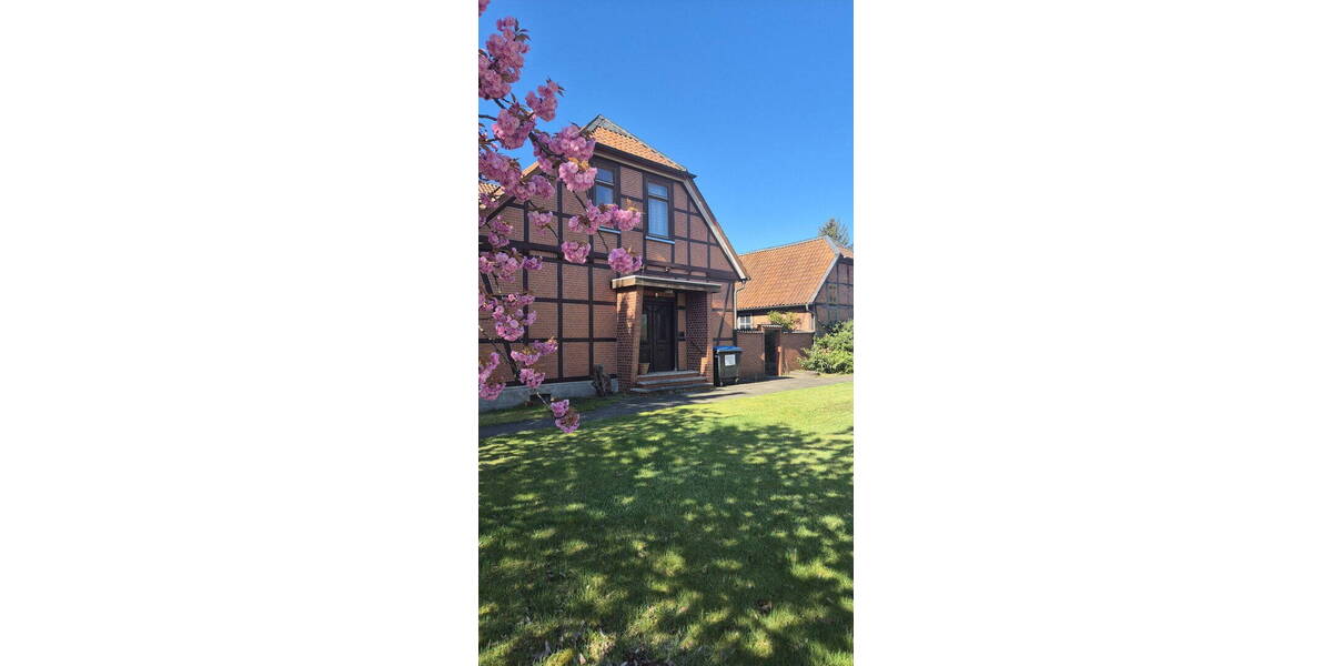 Mehrfamilienhaus, Wohnhaus Dorfmark Dorfmark - 9 Zimmer, 259 m&sup2;, 359.000&euro; | Angebot:26583649