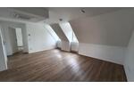 Dachgeschoßwohnung Burg - 3 Zimmer, 89 m&sup2;, 623&euro; | Angebot:26146127