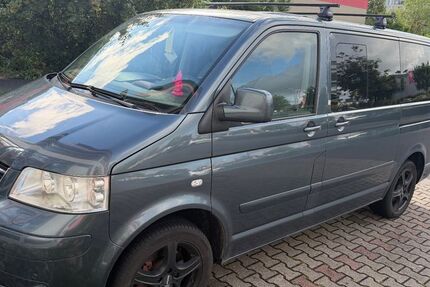 VW T5 Multivan 265.000 km 7.500 &euro; Schonungen 97453