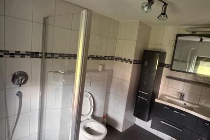 Renoviertes Einfamilienhaus nur für Familie zur Miete 8 zimmer