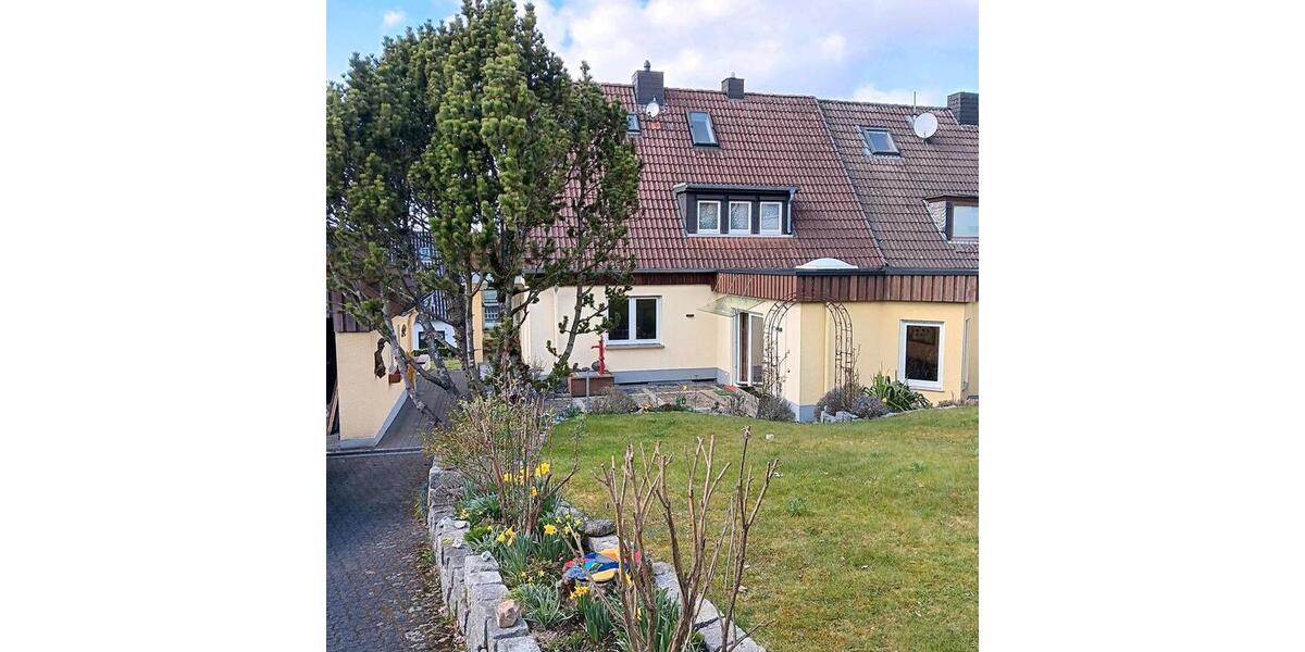 Doppelhaushälfte Kierspe - 6.5 Zimmer, 124 m&sup2;, 320.000&euro; | Angebot:26823900