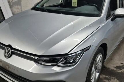 VW Golf 42.518 km 22.950 &euro; Gera 07546