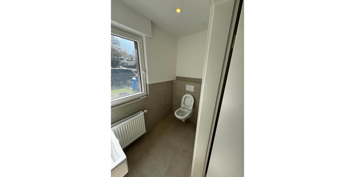 Reihenhaus Lohmar - 6 Zimmer, 170 m&sup2;, 2.690&euro; | Angebot:26345389