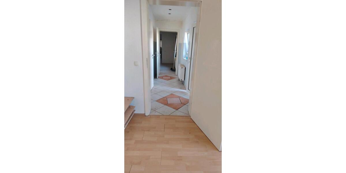 Erdgeschoßwohnung Elsdorf - 4 Zimmer, 135 m&sup2;, 1.430&euro; | Angebot:26386963