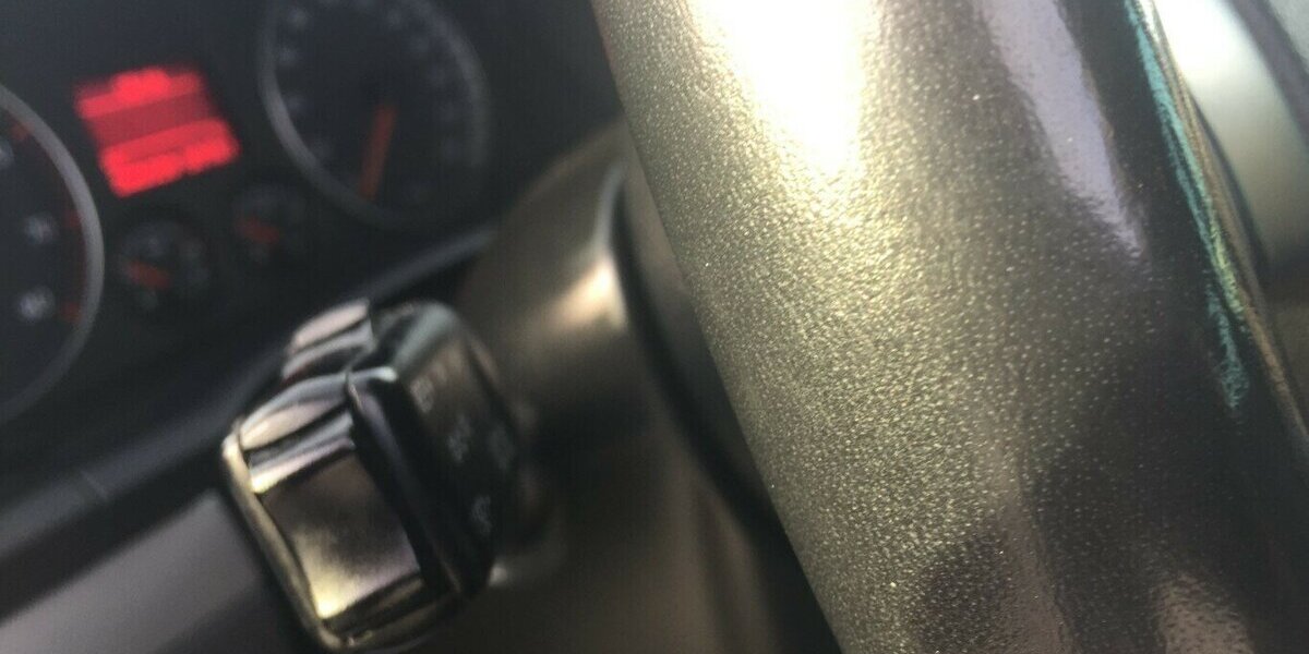 VW Golf Tour Edition,el.SD..Klima,Sitzheiz.,Tüv Neu! 200.000 km 2.999 &euro; Himmelkron 95502