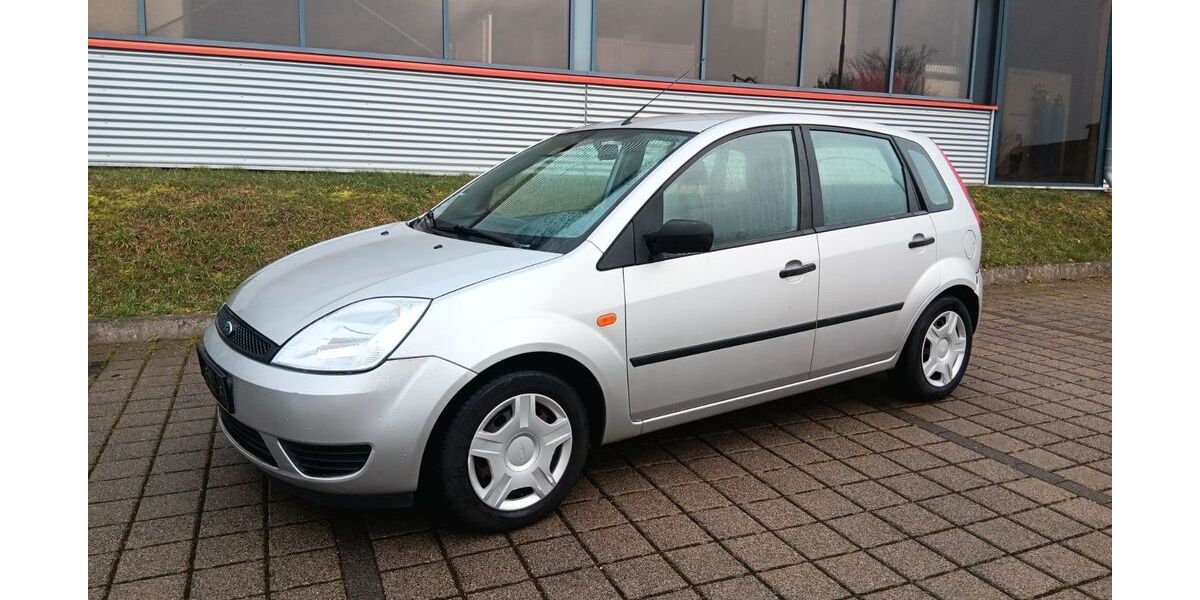 Ford Fiesta 88.324 km 2.500 &euro; Künzell 36093