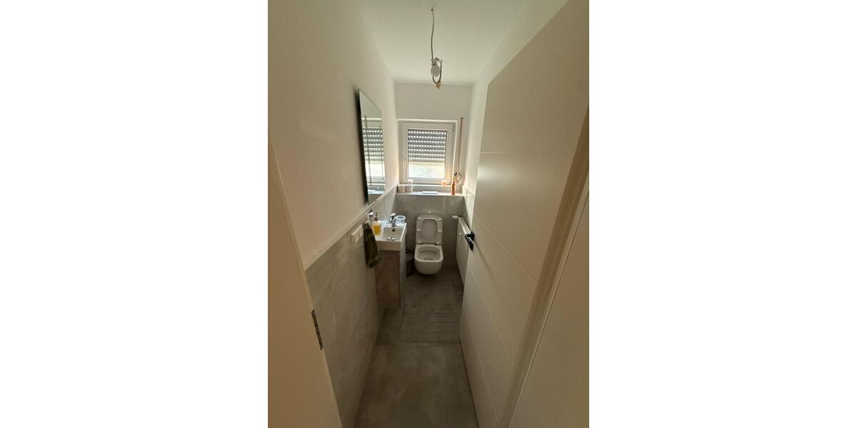 Erdgeschoßwohnung Sandhausen - 3 Zimmer, 81 m&sup2;, 1.550&euro; | Angebot:25809968