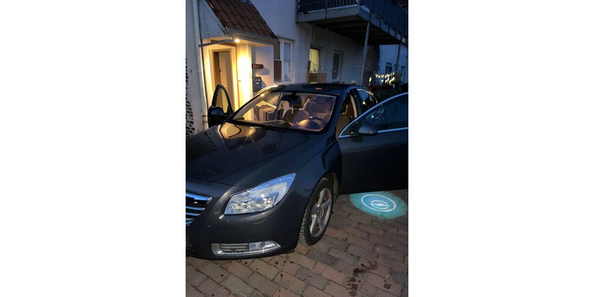 Opel Insignia 192.000 km 4.299 &euro; Steyerberg 31595