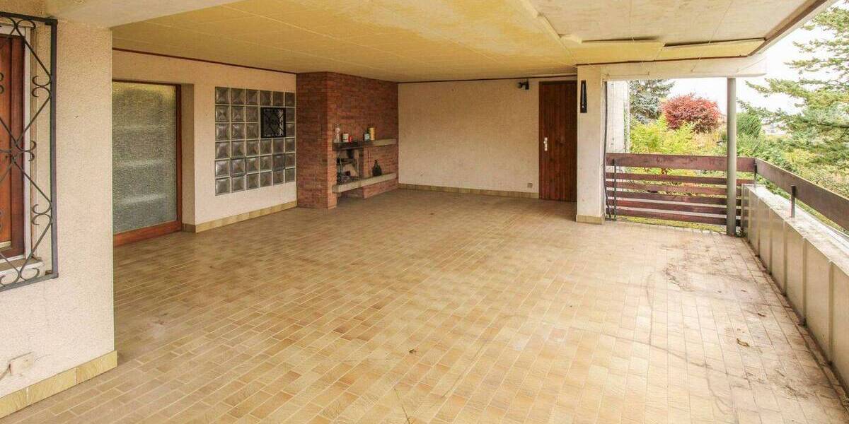 Einfamilienhaus Pfullingen - 7 Zimmer, 229 m&sup2;, 649.000&euro; | Angebot:26377791
