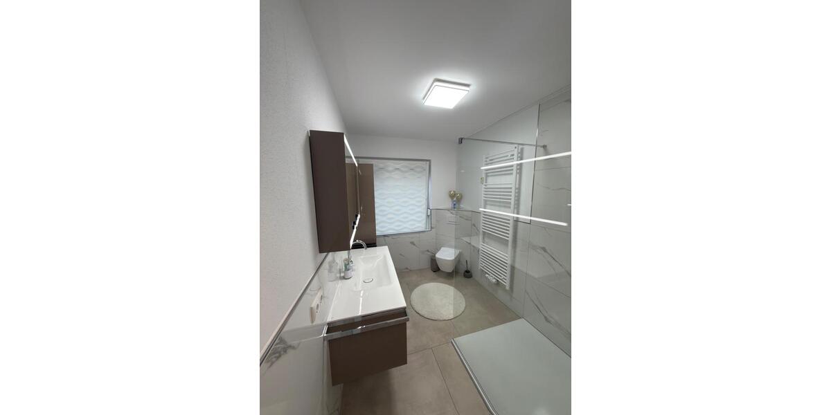 Erdgeschoßwohnung Bad Pyrmont - 4 Zimmer, 115 m&sup2;, 235.000&euro; | Angebot:26856347